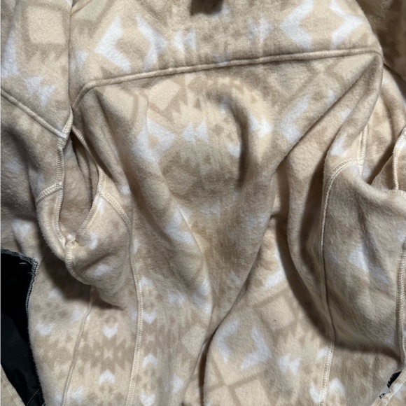 Ariat REAL  Patterned Jacket - Picture 9 of 9